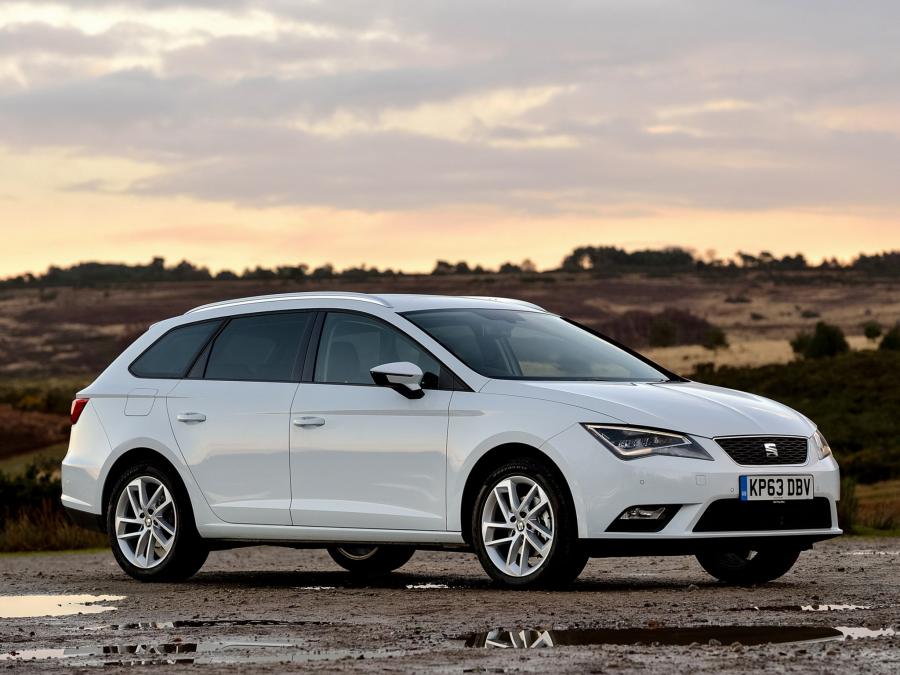  Seat Leon ST 2014 года  (UK) (фото 4 из 10)